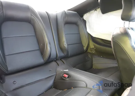 2022 Ford Mustang Ecoboost Premium Fastback z USA, uszkodzony, nr VIN 1FA6P8TH1N5128205